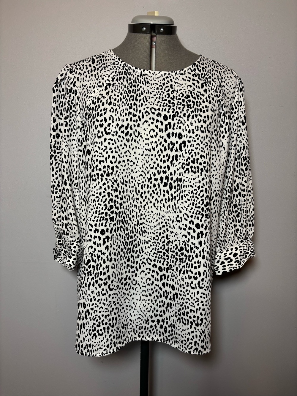 Worthington Black and White Leopard Print Blouse - Large